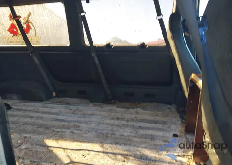 1993 Ford Econoline E350 Super Duty из США, поврежденный, VIN 1FBJS31H8PHB23128